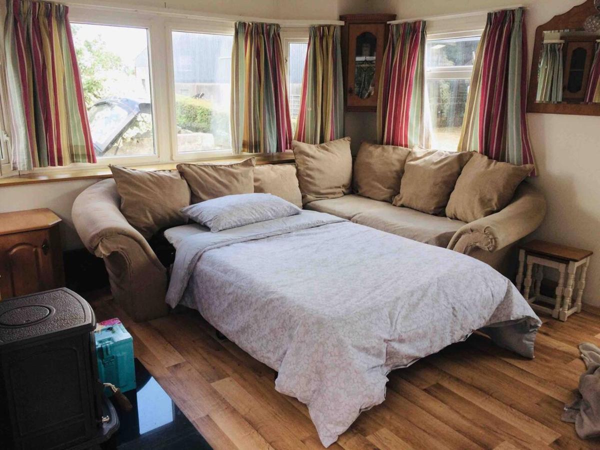 Midden Manor Country Stay On A Working Dairy Farm Ballymena Exteriér fotografie