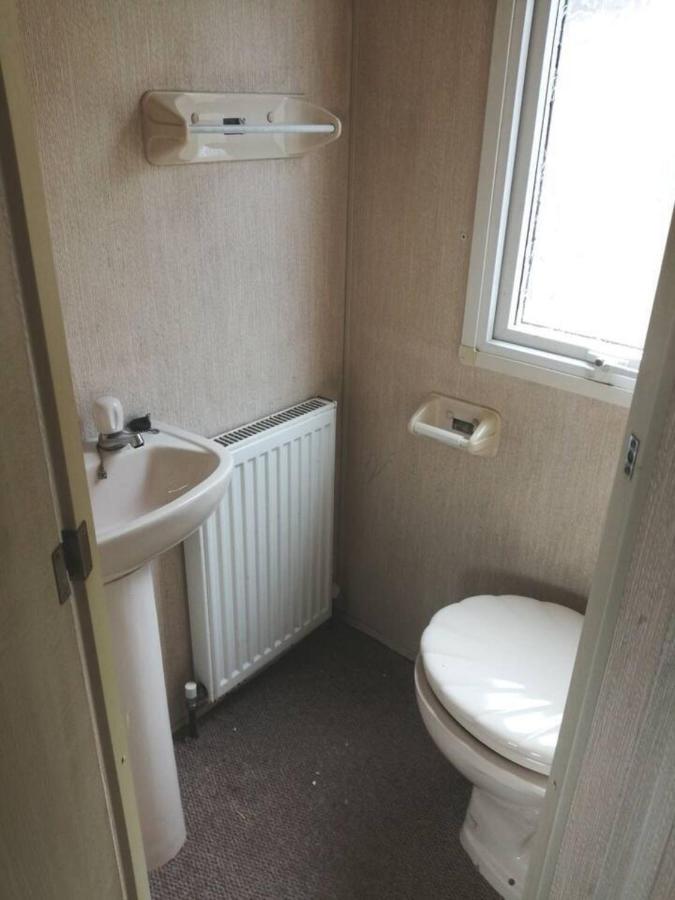 Midden Manor Country Stay On A Working Dairy Farm Ballymena Exteriér fotografie